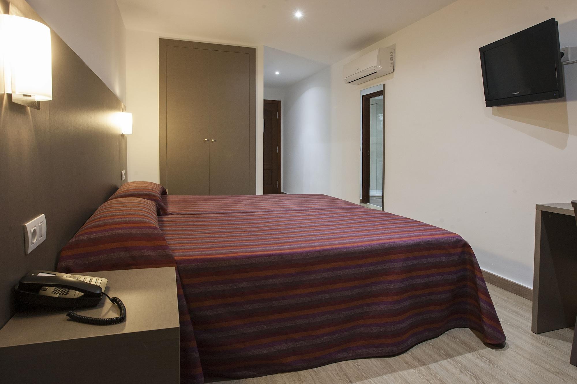 Hotel Montesol Μπένιντορμ Εξωτερικό φωτογραφία