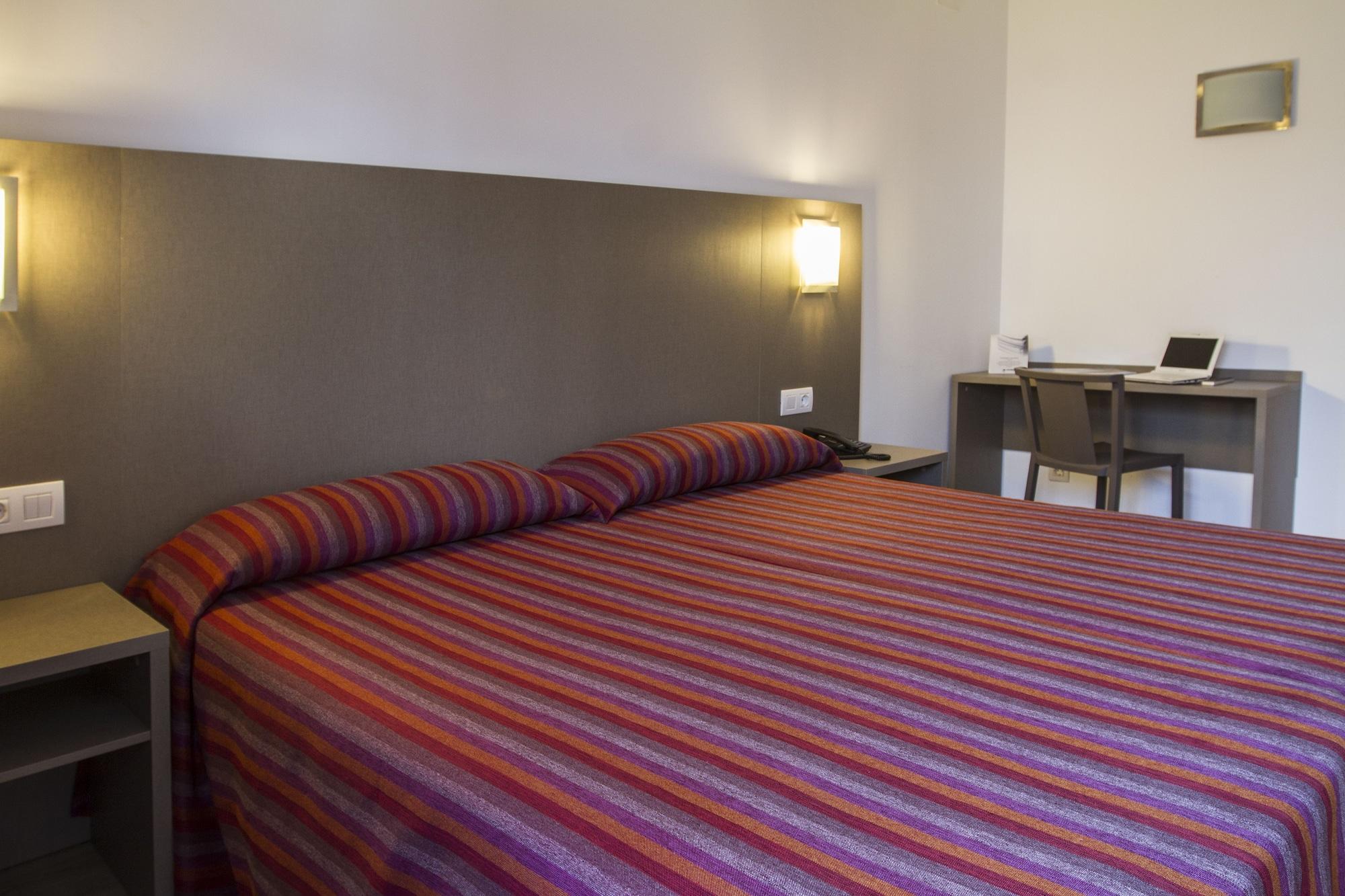 Hotel Montesol Μπένιντορμ Εξωτερικό φωτογραφία