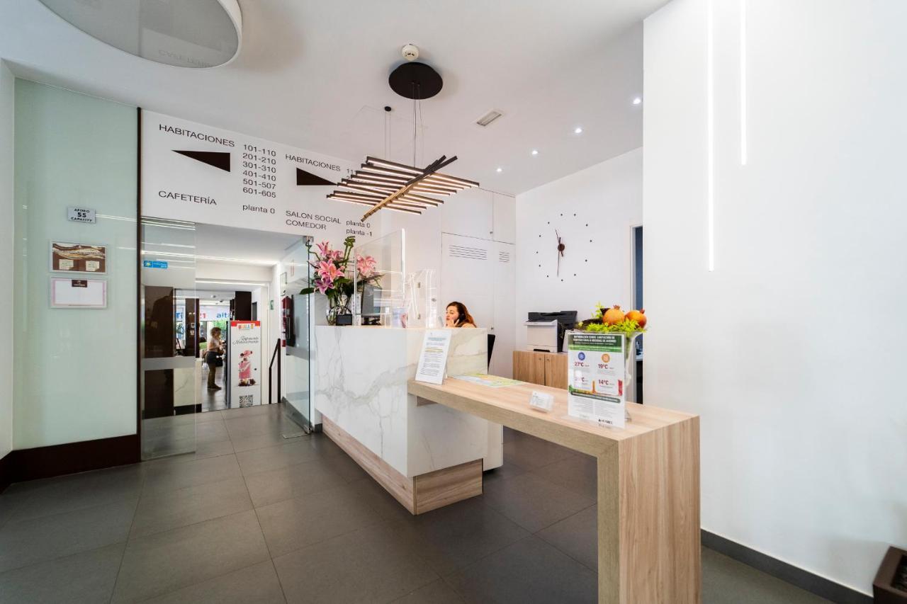 Hotel Montesol Μπένιντορμ Εξωτερικό φωτογραφία