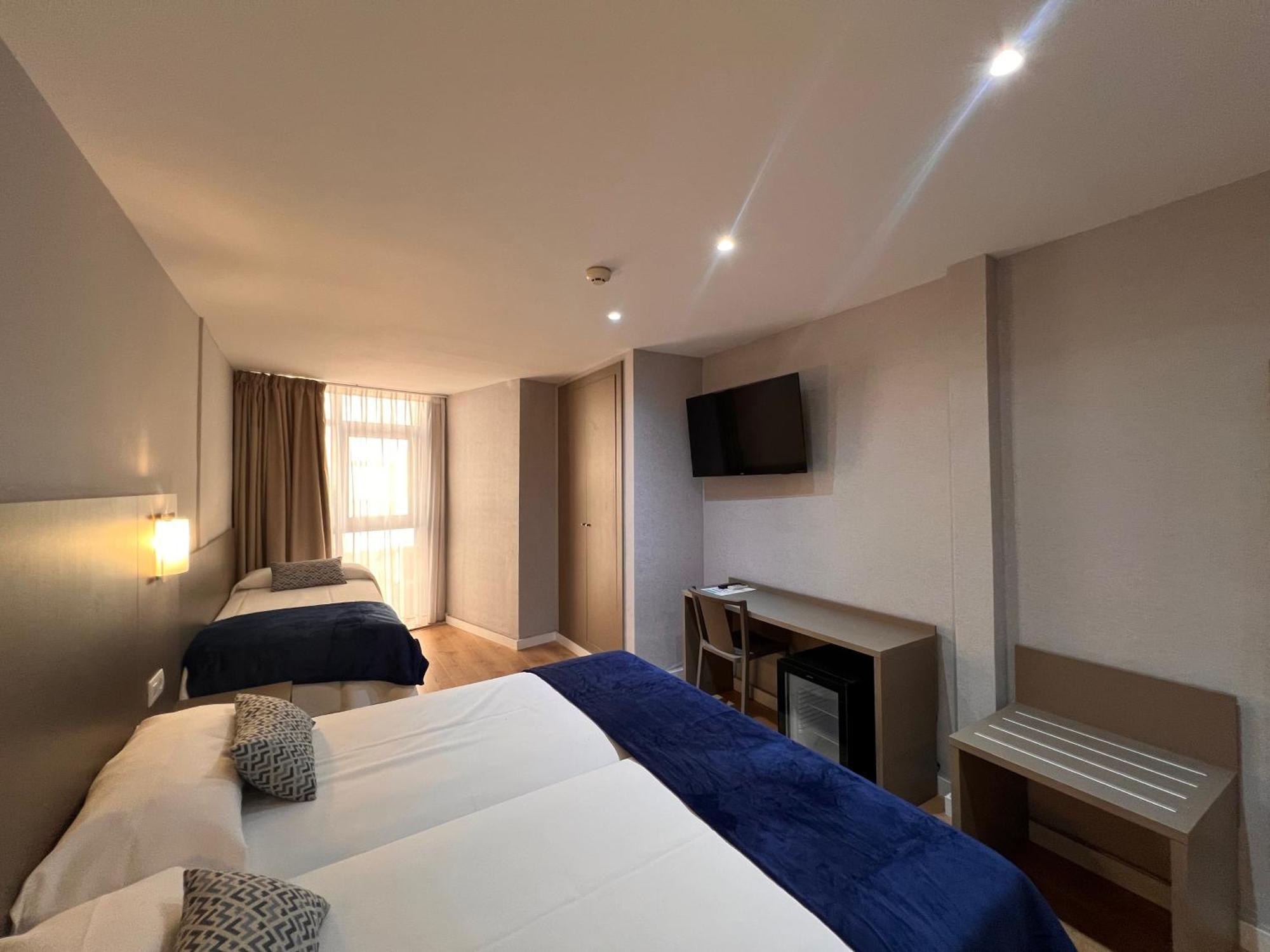 Hotel Montesol Μπένιντορμ Εξωτερικό φωτογραφία